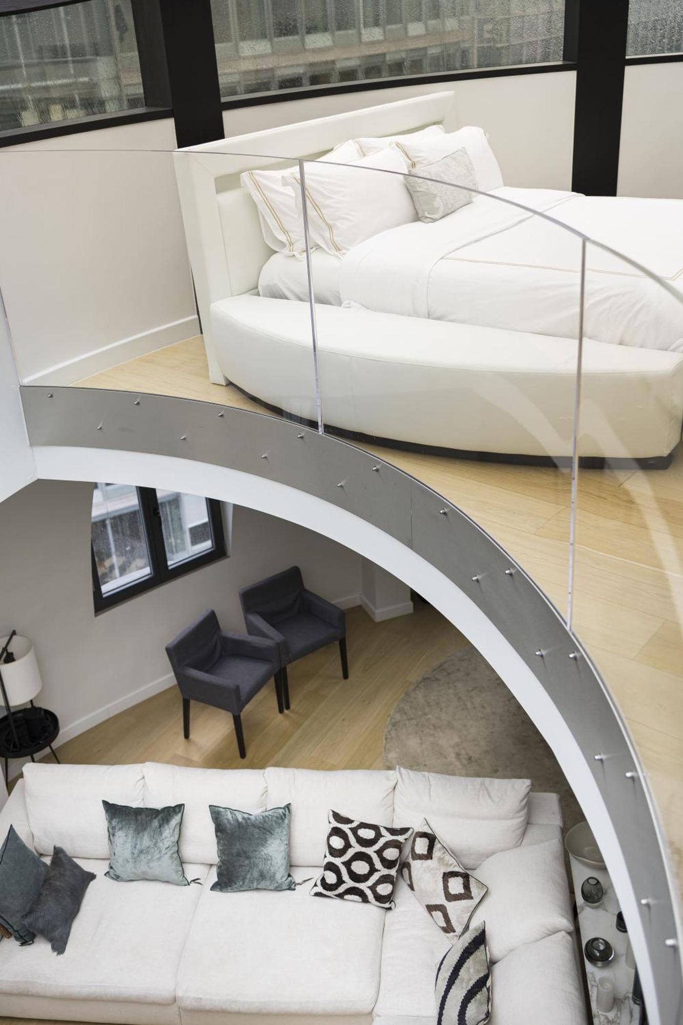 Triplex Penthouse In The City Center ブリュッセル エクステリア 写真